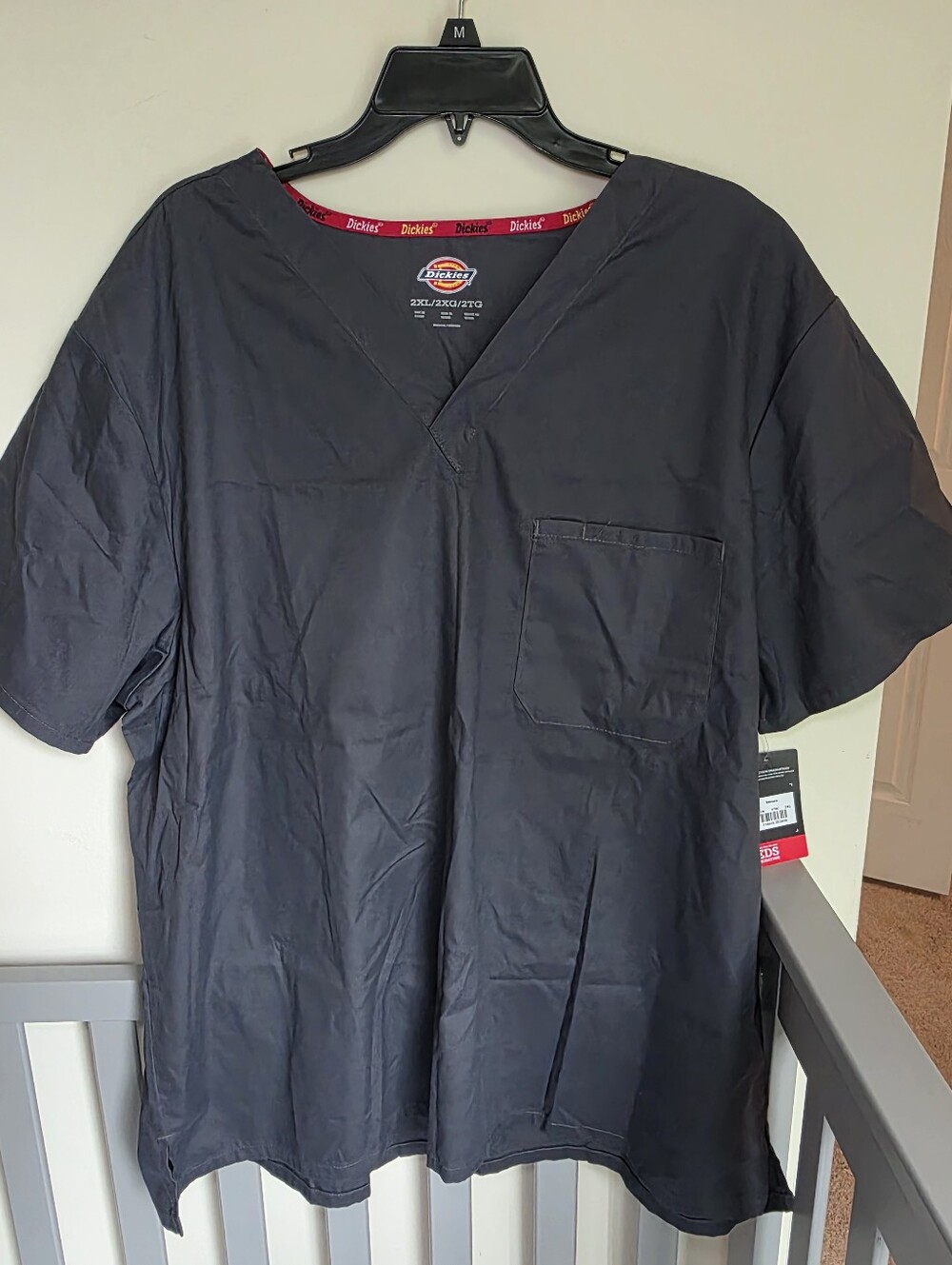 Dickies Black Unisex V-Neck Short Sleeve Work Scrub Top Size 2x NWT